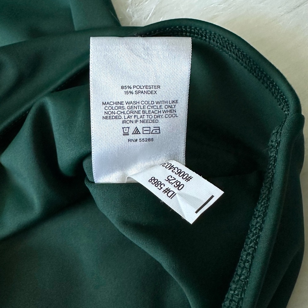 NWT Express BodyContour High Compression Scoop Neck Cap Sleeve Green XL Bodysuit - Picture 6 of 7